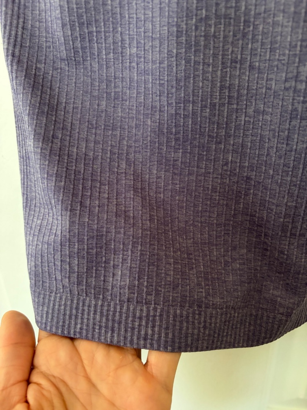 NWOT - Lululemon Ebb to the Street Tank Top - Grape mist - size 4 - Picture 4 of 9